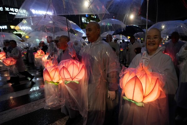 Buddhist lantern festival discount